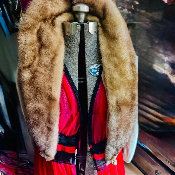 Luxurious Beige vintage real mink and cashmere Women's sweater cardigan - Picture 4 of 13